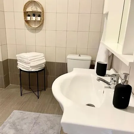 Апартаменты Belvedere Garden Кастория